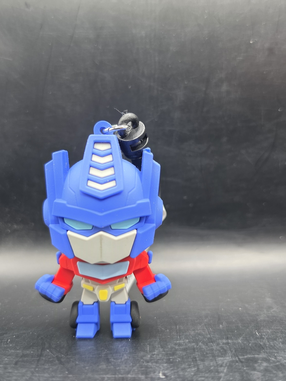 Transformers Cyberwold Series 1 Figural Bag Clip Keychain OPTIMUS PRIME (A)